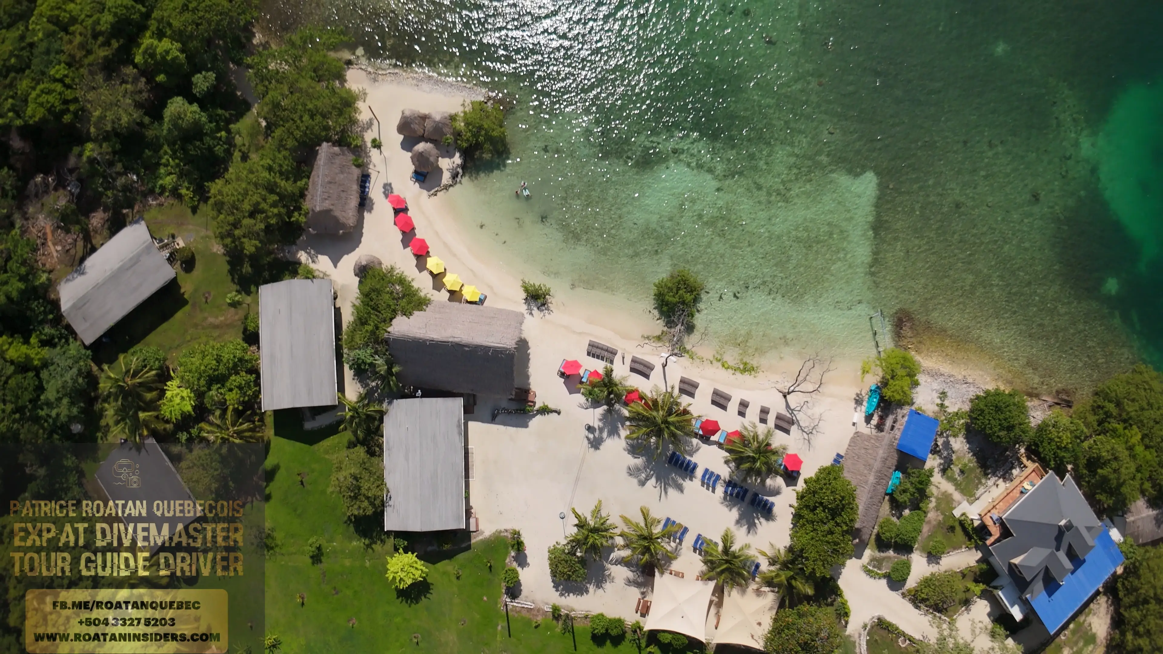 Eaux turquoise du beach club — snorkeling optionnel en bateau