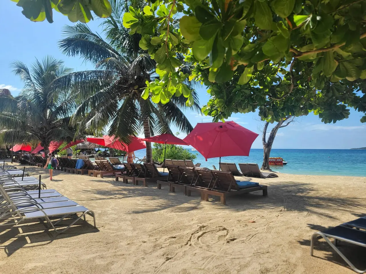 Bord de mer à Sol y Mar Beach Club, Roatán