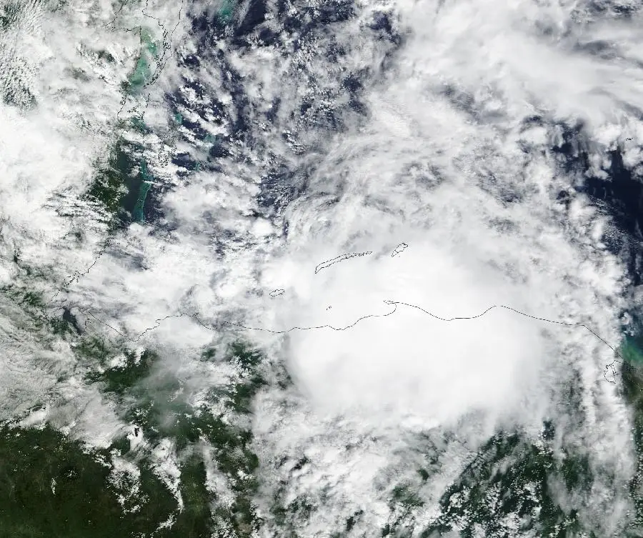 Image satellite MODIS de HANNA près de Roatán le 28 octobre 2014