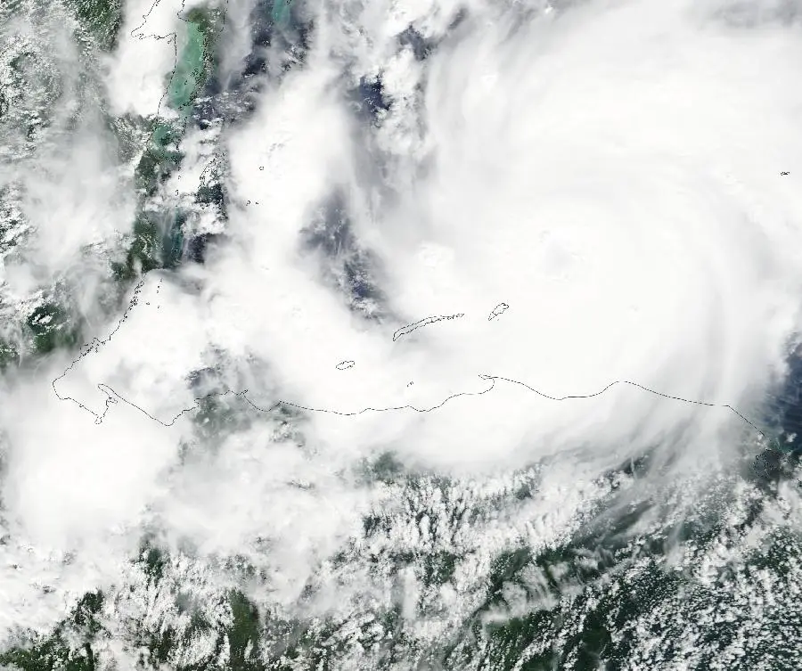 Image satellite MODIS de IRIS près de Roatán le 8 octobre 2001