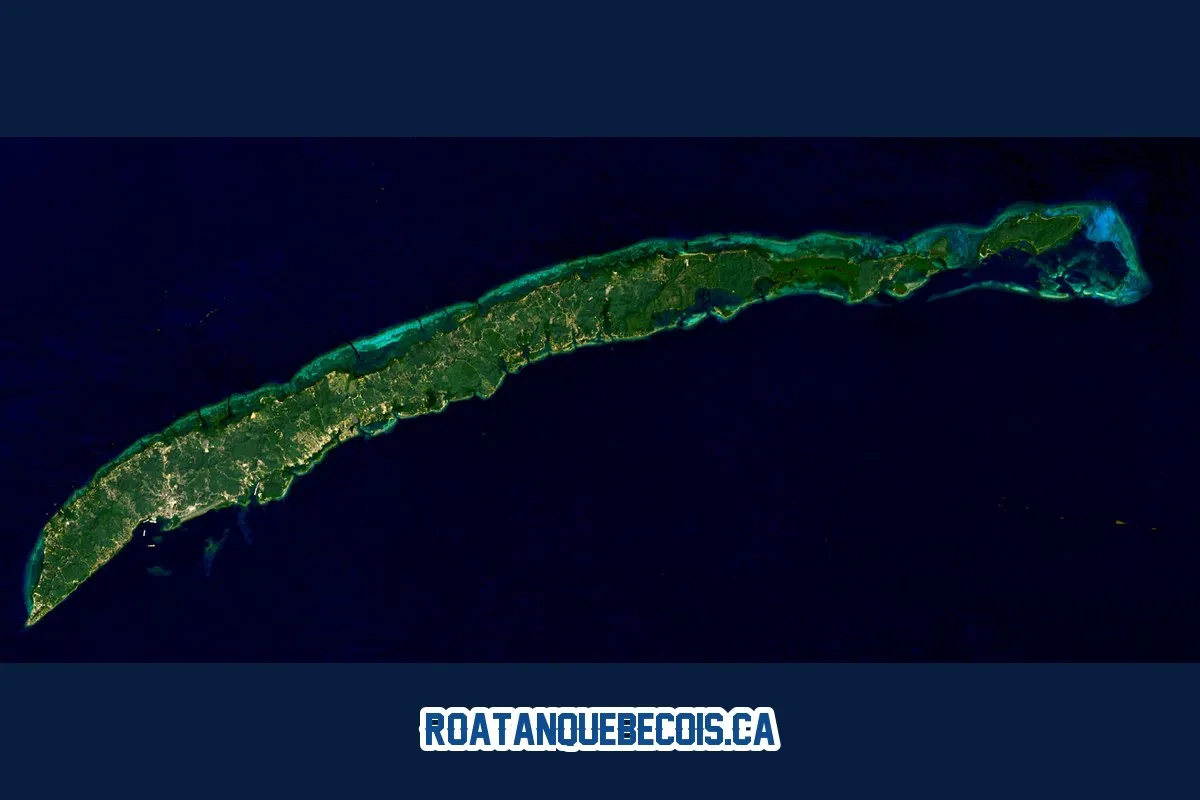 Roatán vue du ciel : 50 ans d'images satellites, 1973-2026