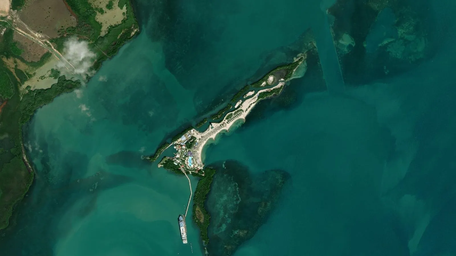 Harvest Caye, Belize: NCL's private island, what to do, and which ships call